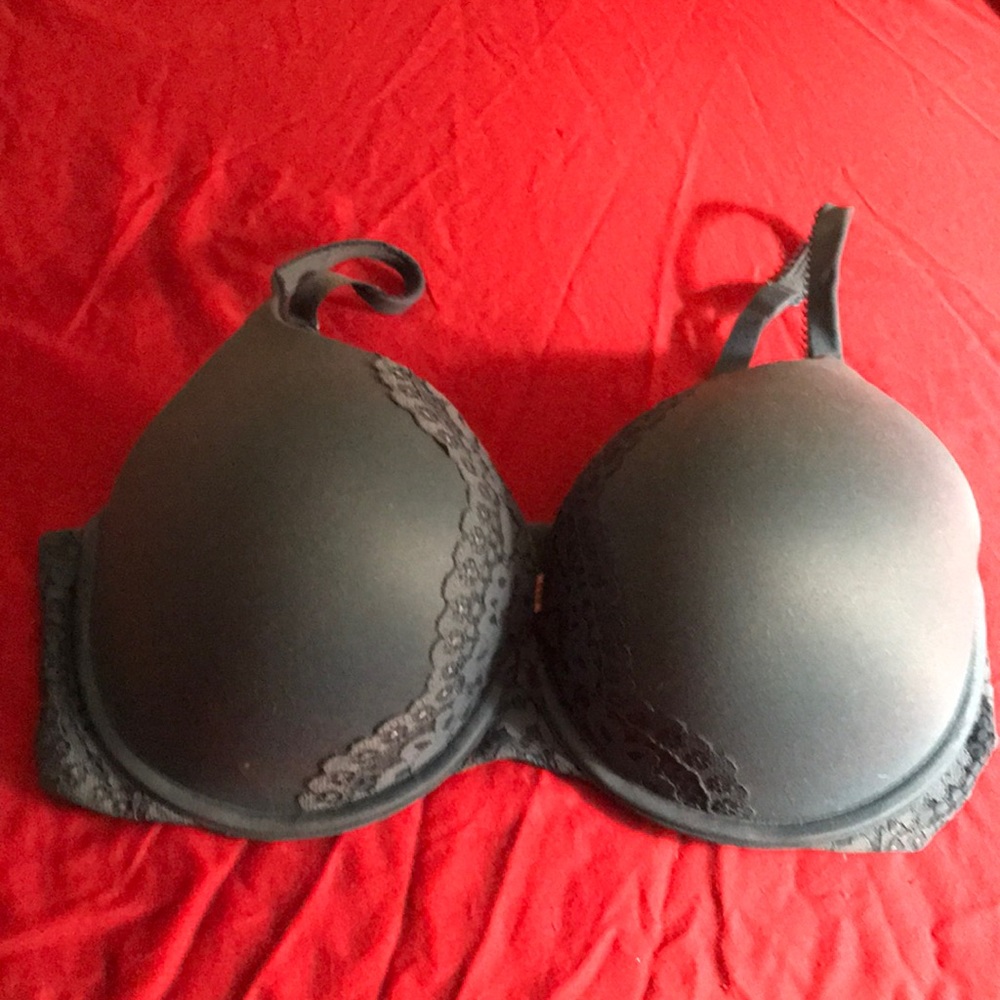 Beautiful teal Victoria Secret Bra
